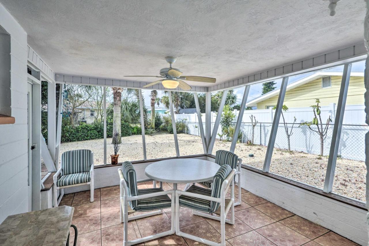 Ormond Beach Home With Screened Porch, Walk To Shore Bagian luar foto