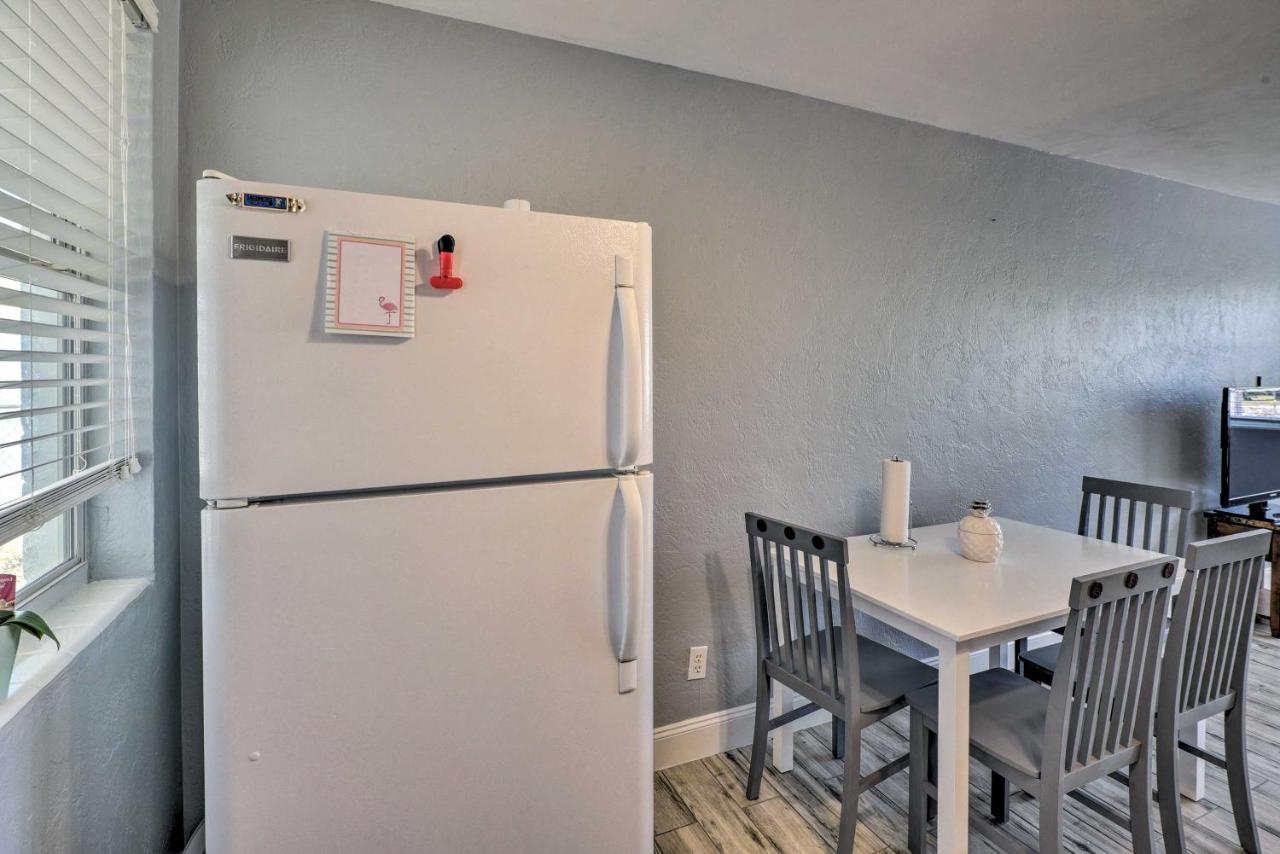 Ormond Beach Home With Screened Porch, Walk To Shore Bagian luar foto
