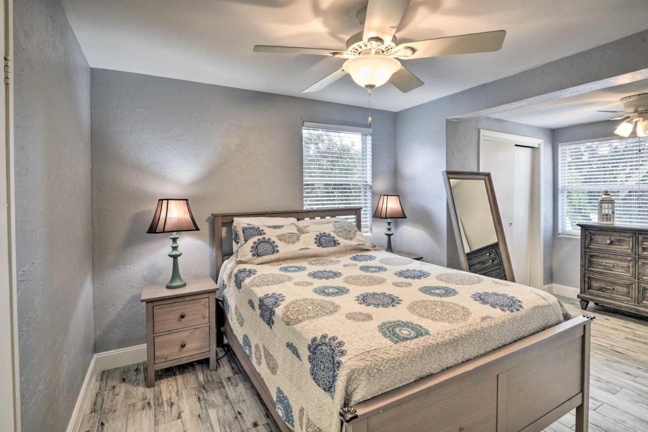 Ormond Beach Home With Screened Porch, Walk To Shore Bagian luar foto