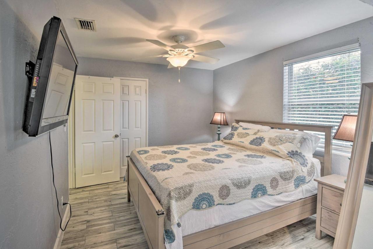 Ormond Beach Home With Screened Porch, Walk To Shore Bagian luar foto