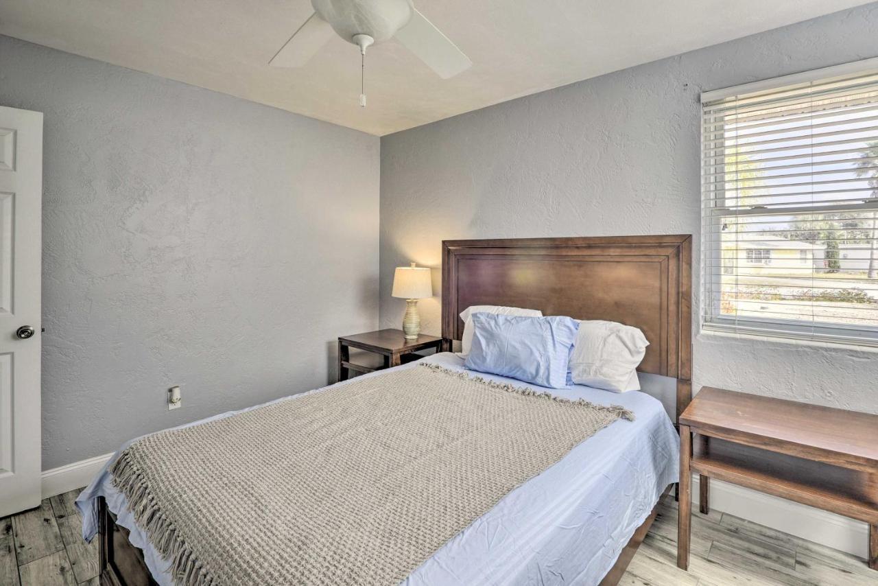 Ormond Beach Home With Screened Porch, Walk To Shore Bagian luar foto