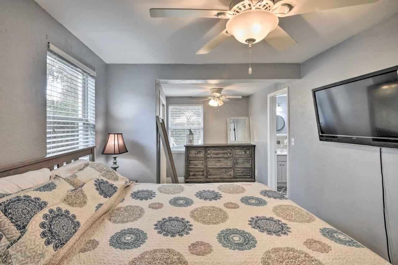 Ormond Beach Home With Screened Porch, Walk To Shore Bagian luar foto
